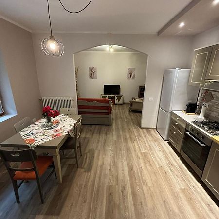 Da Cinzia Apartment พิเอเวเพลาโก ภายนอก รูปภาพ