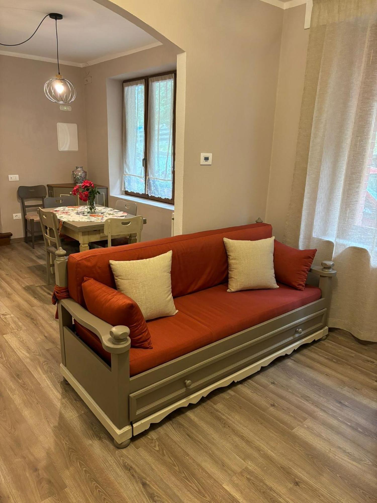 Da Cinzia Apartment พิเอเวเพลาโก ภายนอก รูปภาพ
